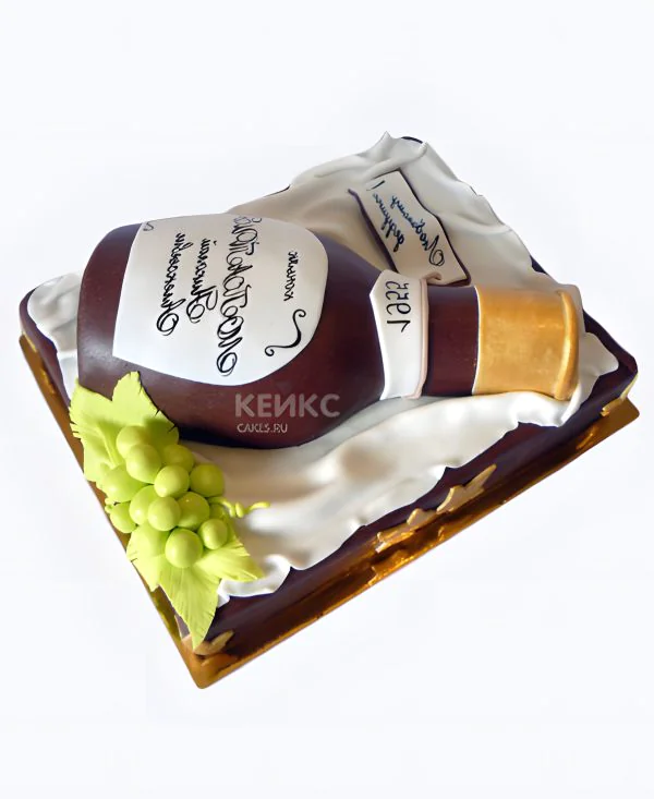 Торт с бутылкой коньяка с виноградом Торт с бутылкой коньяка с виноградом Фото