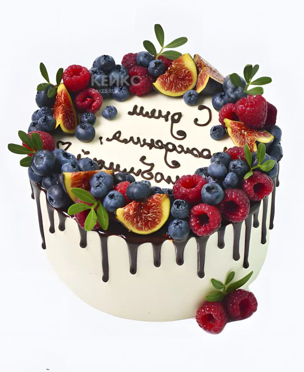 Торт с ягодами и поздравлением Торт с ягодами и поздравлением Фото