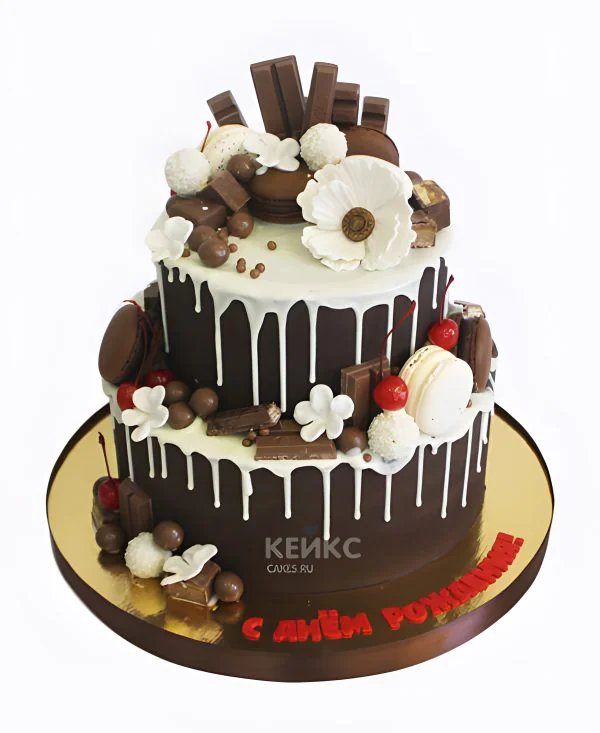 Торт с ягодами без мастики в шоколаде Фото