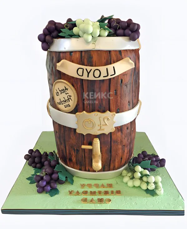 Торт в виде бочки с вином и виноградом Торт в виде бочки с вином и виноградом Фото
