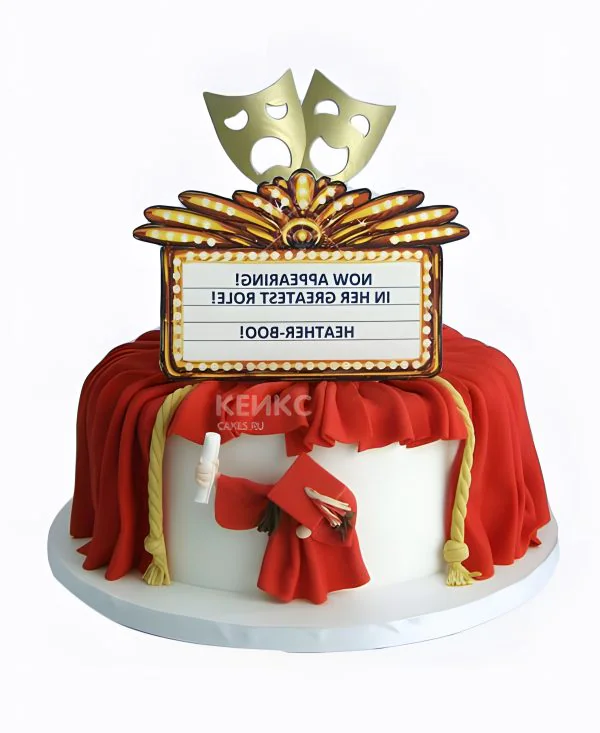 Торт с мастикой в стиле театра Фото
