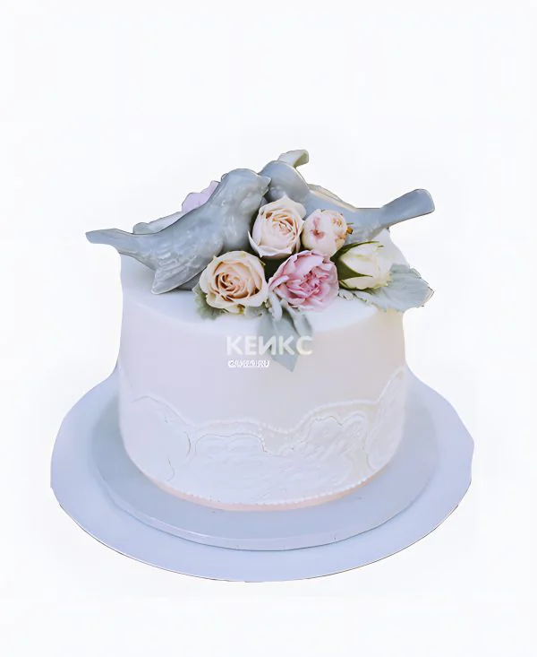 Нежный бирюзовый торт с голубями на свадьбу Фото