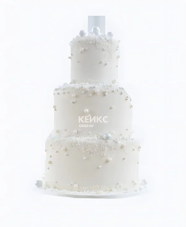 Трехъярусный торт белый Фото