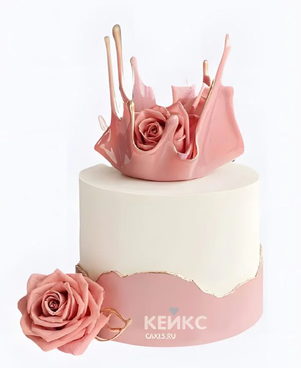 Впечатляющий торт девочке на 10 лет с розой Фото