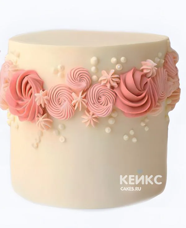 Бенто торт на день рождения с цветами из крема Бенто торт на день рождения с цветами из крема Фото