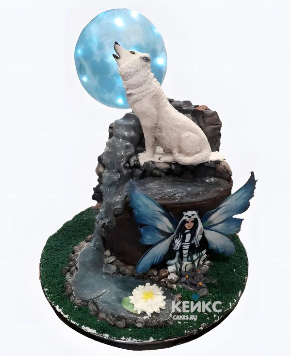 Дорогой торт с фигуркой волка Дорогой торт с фигуркой волка Фото