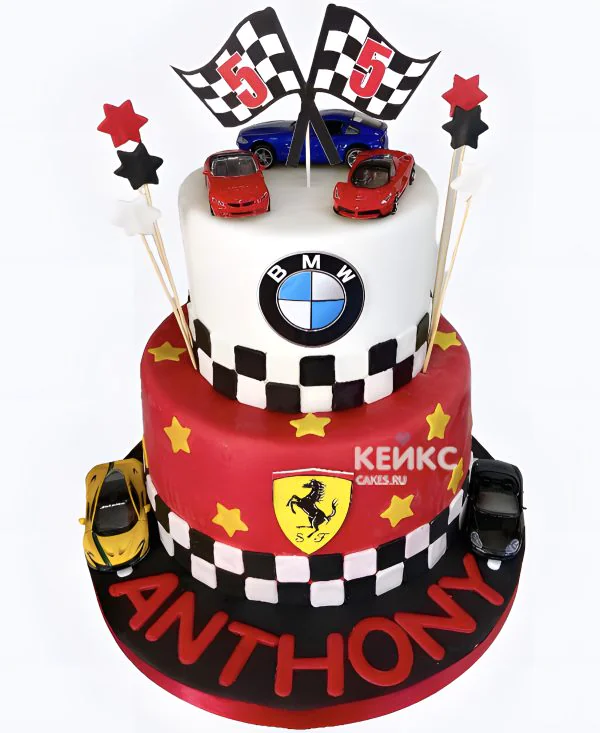 Двухъярусный торт БМВ с флагами и машинками Фото