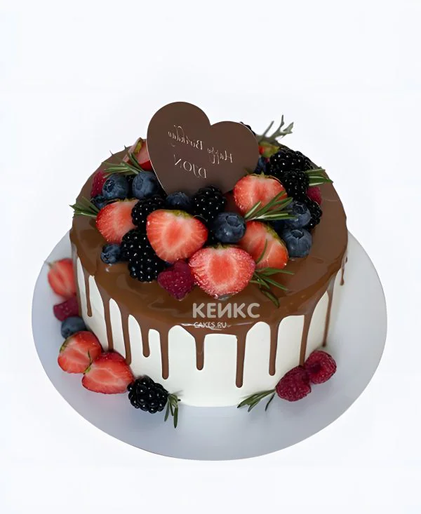 Ягодный шоколадный торт на 25 лет с подтеками Фото