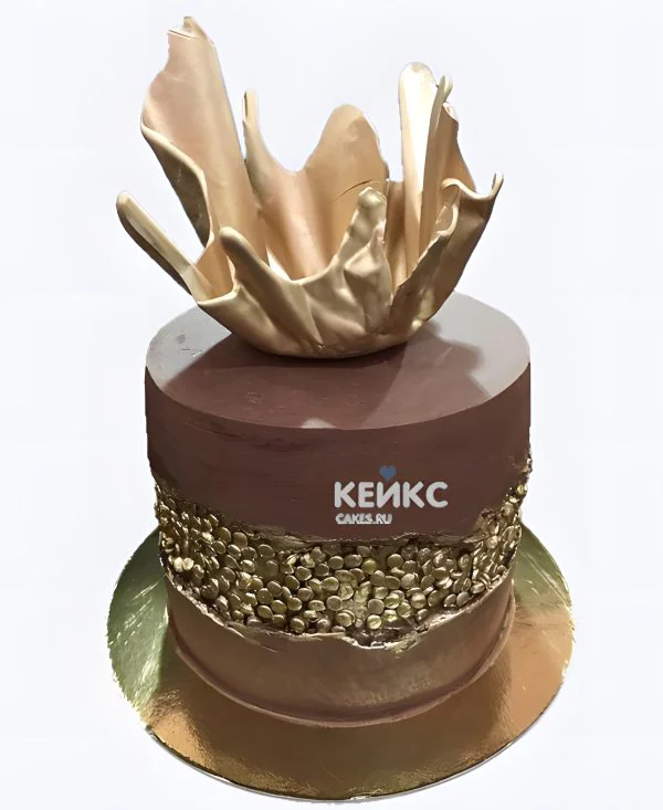 Изящный торт в коричневом цвете с золотом Изящный торт в коричневом цвете с золотом Фото