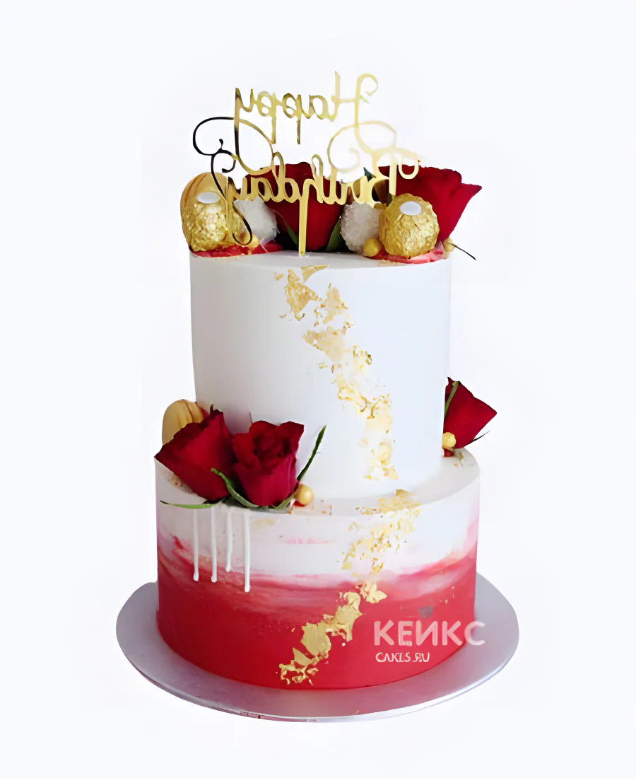 Красный торт с розами и сладостями Красный торт с розами и сладостями Фото