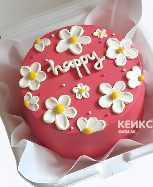 Малиновый бенто торт на день рождения с цветочками Фото