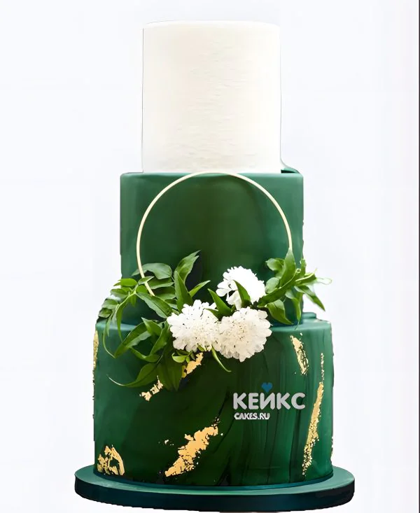 Необычный темно-зеленый торт с золотом Необычный темно-зеленый торт с золотом Фото
