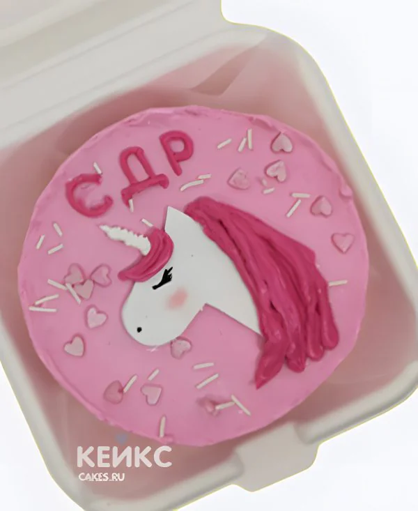 Нежно-розовый бенто торт с единорогом Нежно-розовый бенто торт с единорогом Фото