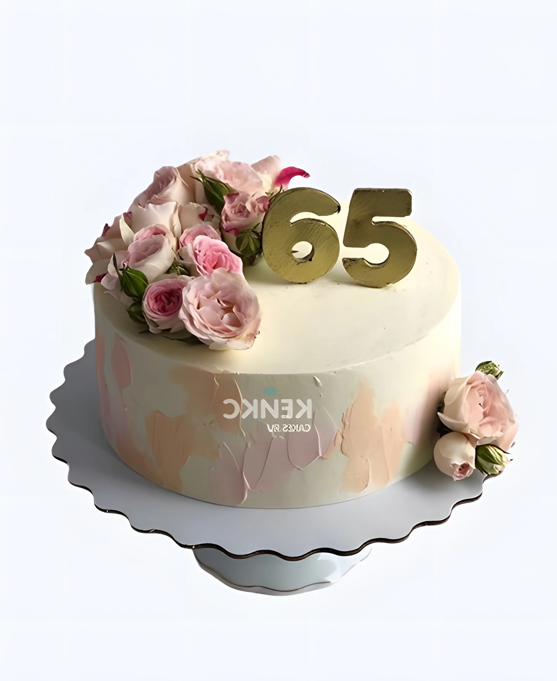 Пастельный торт женщине на 65 лет с розами и цифрой Фото