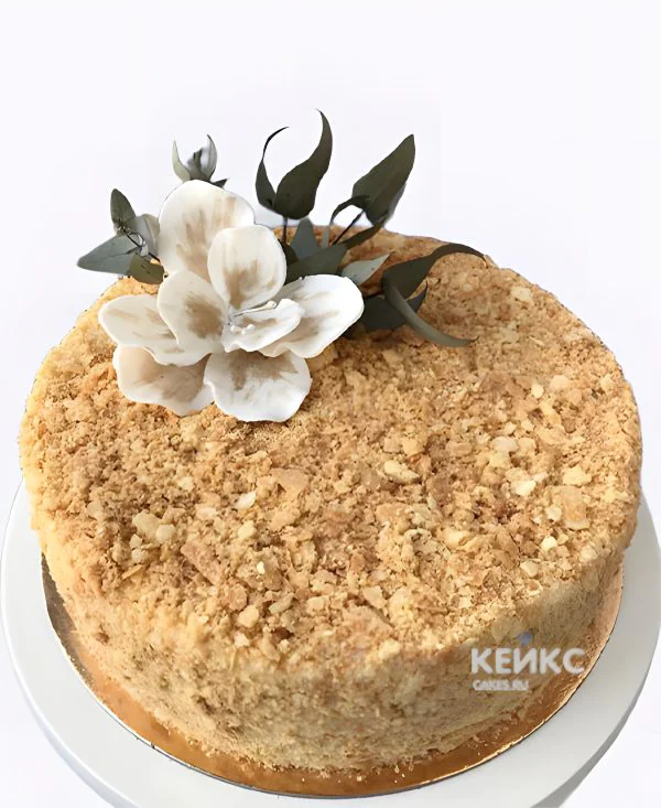 Постный торт с украшением из цветка Постный торт с украшением из цветка Фото