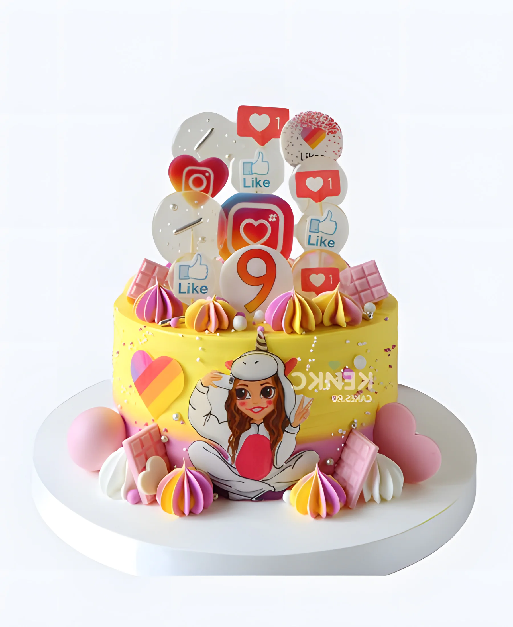 Радужный торт со сладостями и инстаграмом Фото