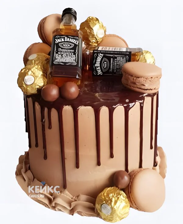 Шоколадный торт мужу с конфетами и бутылочкой Шоколадный торт мужу с конфетами и бутылочкой Фото