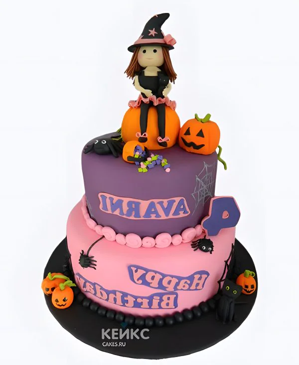 Тематический торт на 4 года с хэллоуином Фото