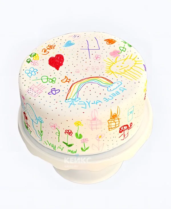 Торт на 4 годика с детскими рисунками Фото