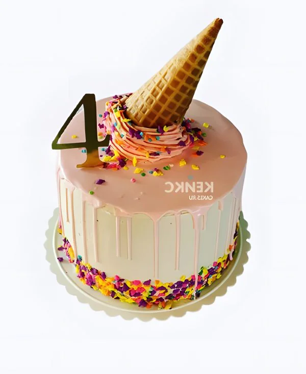 Торт на 4 года с рожком и посыпушкой Фото