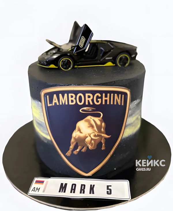 Торт с черной фигуркой ламборджини Торт с черной фигуркой ламборджини Фото