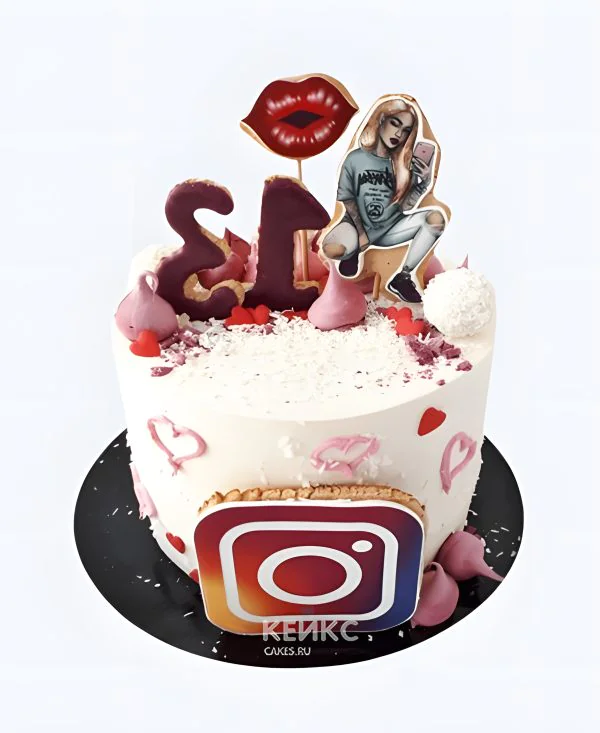 Торт с инстаграмом и кокосовой стружкой Торт с инстаграмом и кокосовой стружкой Фото