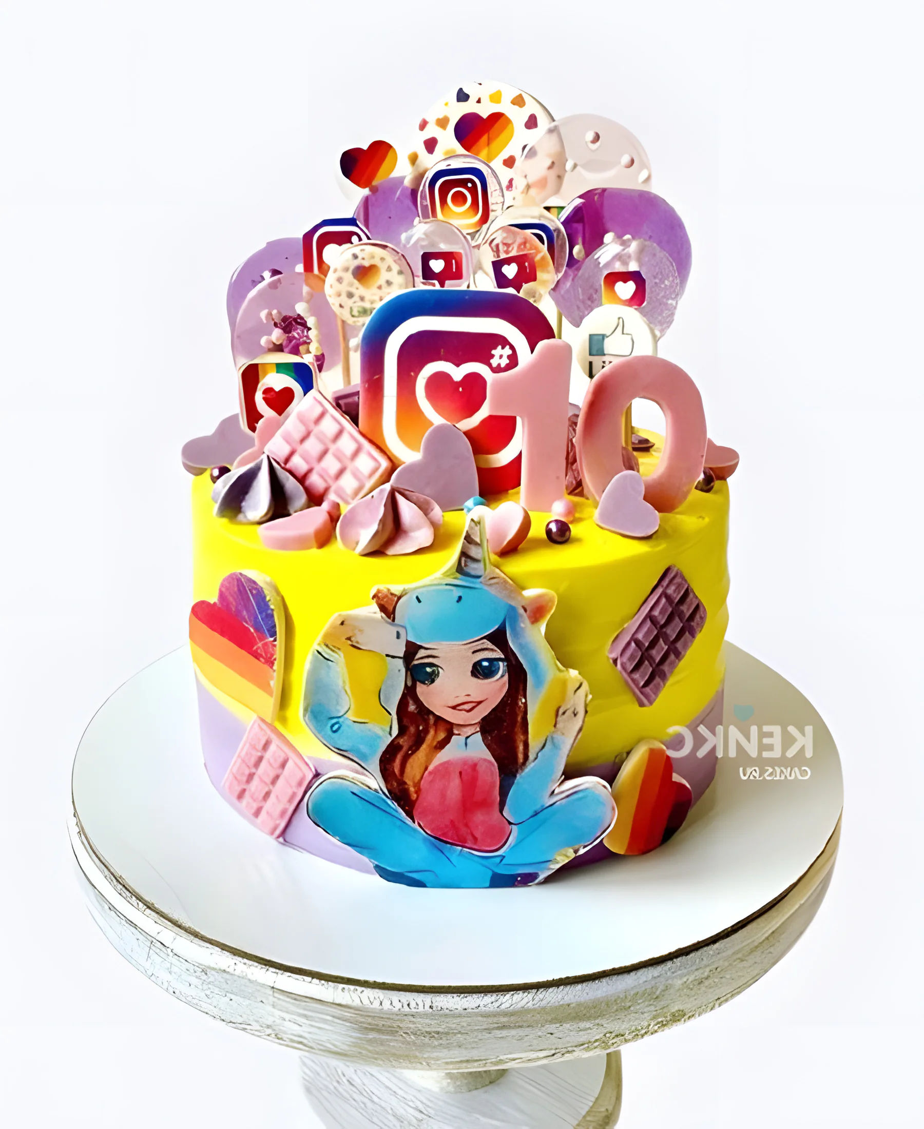 Торт с лайками и цифрой Фото