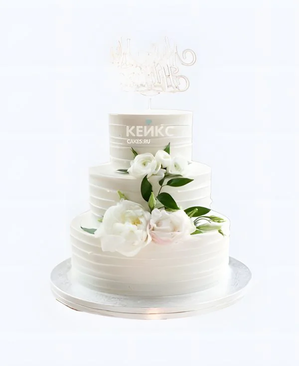 Торт с надписью и розами Фото