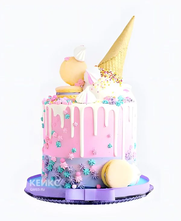 Великолепный торт девочке на 5 лет со сладостями Великолепный торт девочке на 5 лет со сладостями Фото
