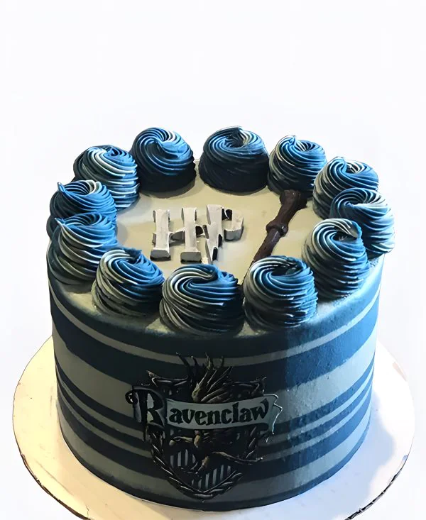Уникальный синий тортик в тематике Гарри Поттер с палочкой Фото
