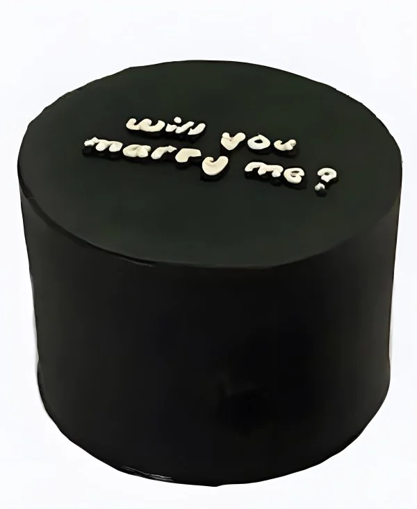 Черный торт с надписью на сватовство Черный торт с надписью на сватовство Фото