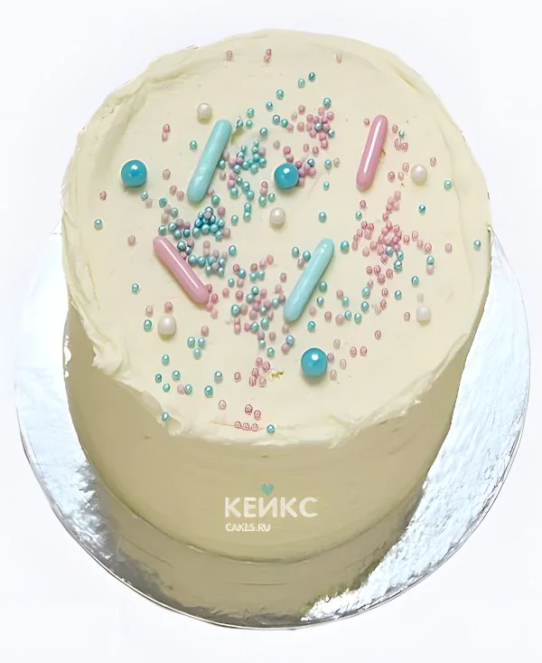 Белый гендер-торт с цветными бусинами Фото