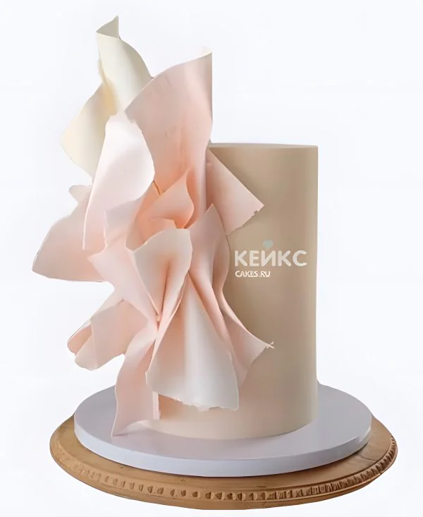 Бежевый свадебный торт с объемным декором Бежевый свадебный торт с объемным декором Фото