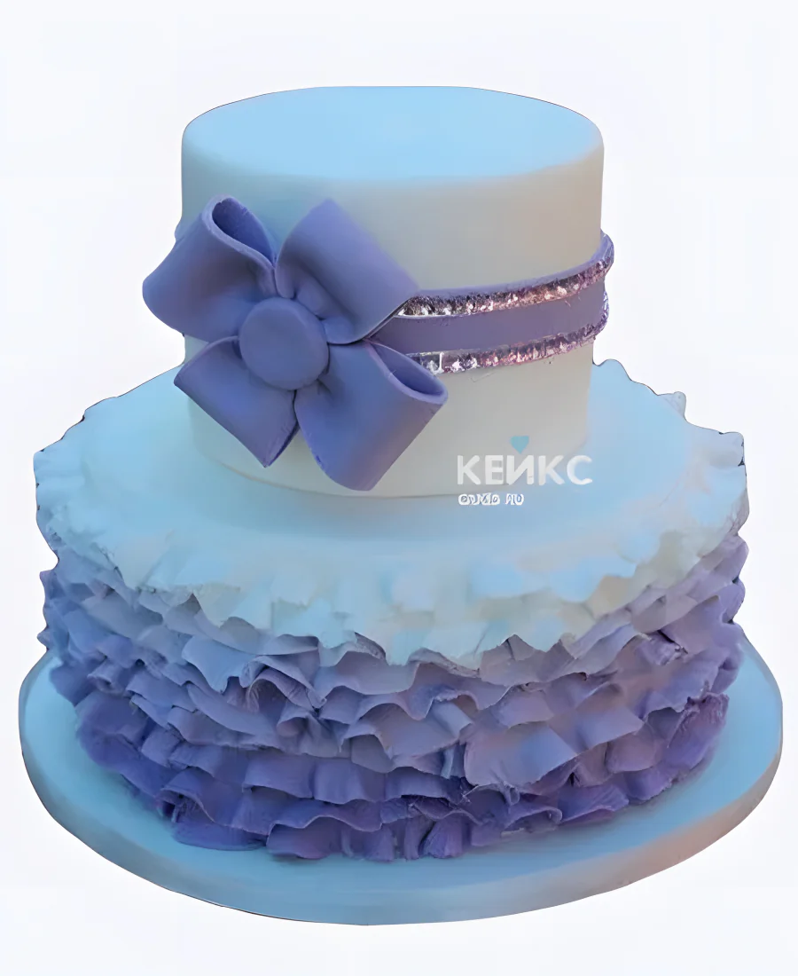 Двухъярусный фиолетово-белый тортик с бантиком Двухъярусный фиолетово-белый тортик с бантиком Фото