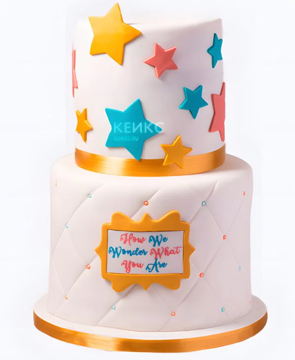Двухъярусный гендер-торт с разноцветными звездами Фото