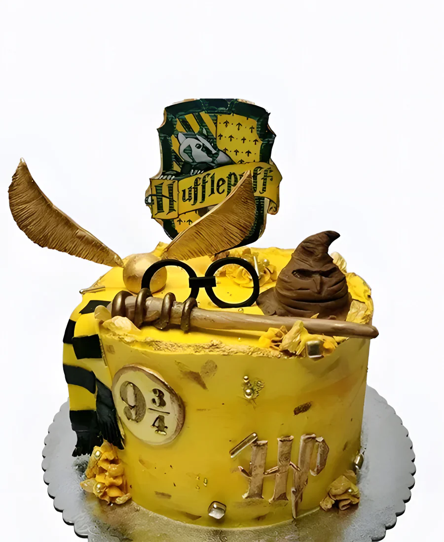 Яркий детский тортик по фильму Гарри Поттер с факультетом Пуффендуй Фото