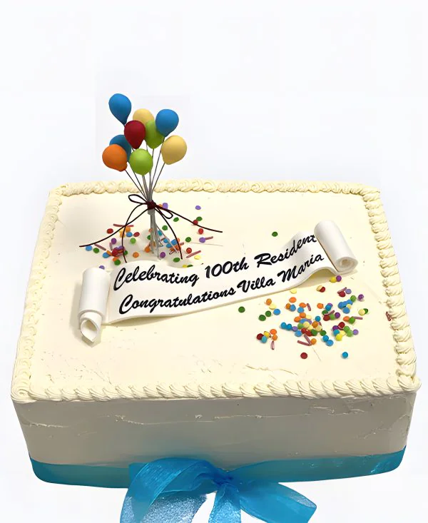 Корпоративный торт квадратный с шариками Фото