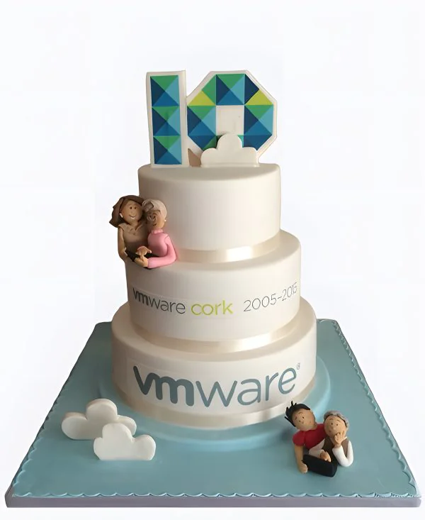 Корпоративный торт Облачка Фото
