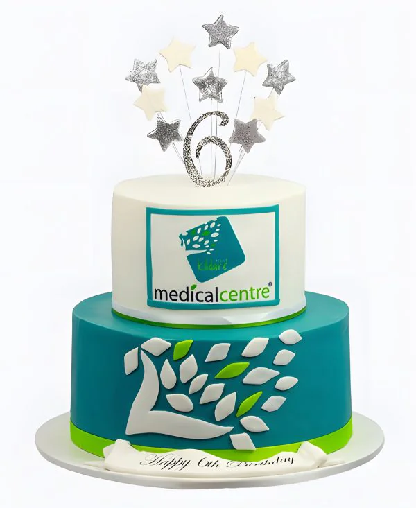 Корпоративный торт с аппликацией из лого Фото