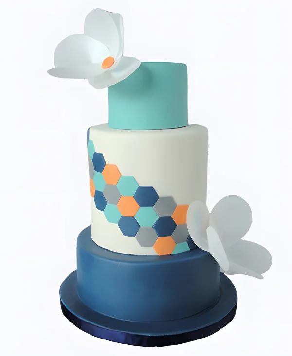 Корпоративный торт с цветами и сотами Фото