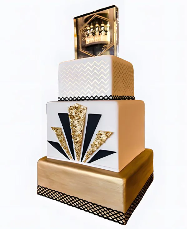 Корпоративный торт Золотые зигзаги Фото