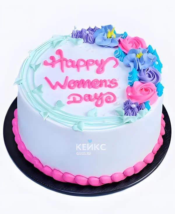 Красивый голубой торт с цветочками для девочки Фото