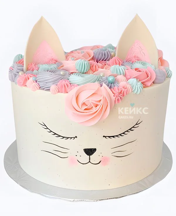 Красивый торт девочке с мордочкой котика Красивый торт девочке с мордочкой котика Фото