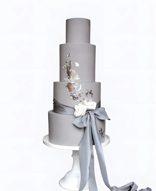 Красивый трендовый торт на свадьбу с бантом Красивый трендовый торт на свадьбу с бантом Фото