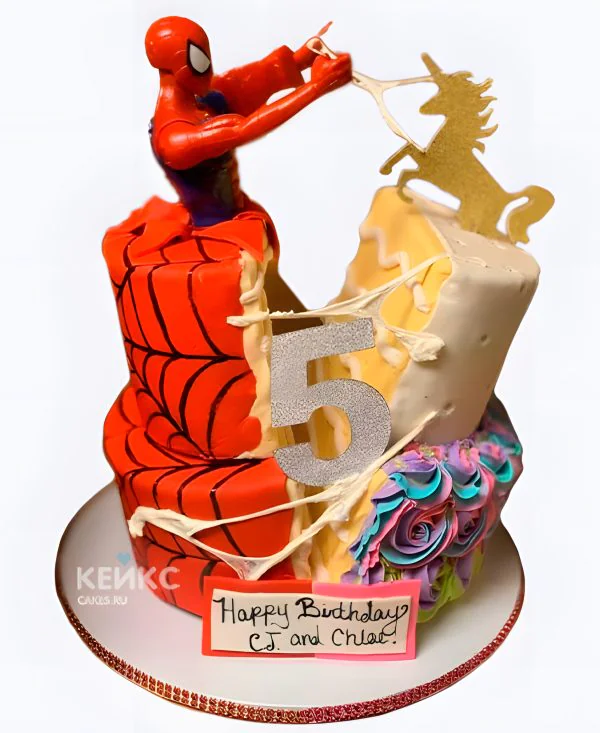 Необычный торт для двойняшек Фото