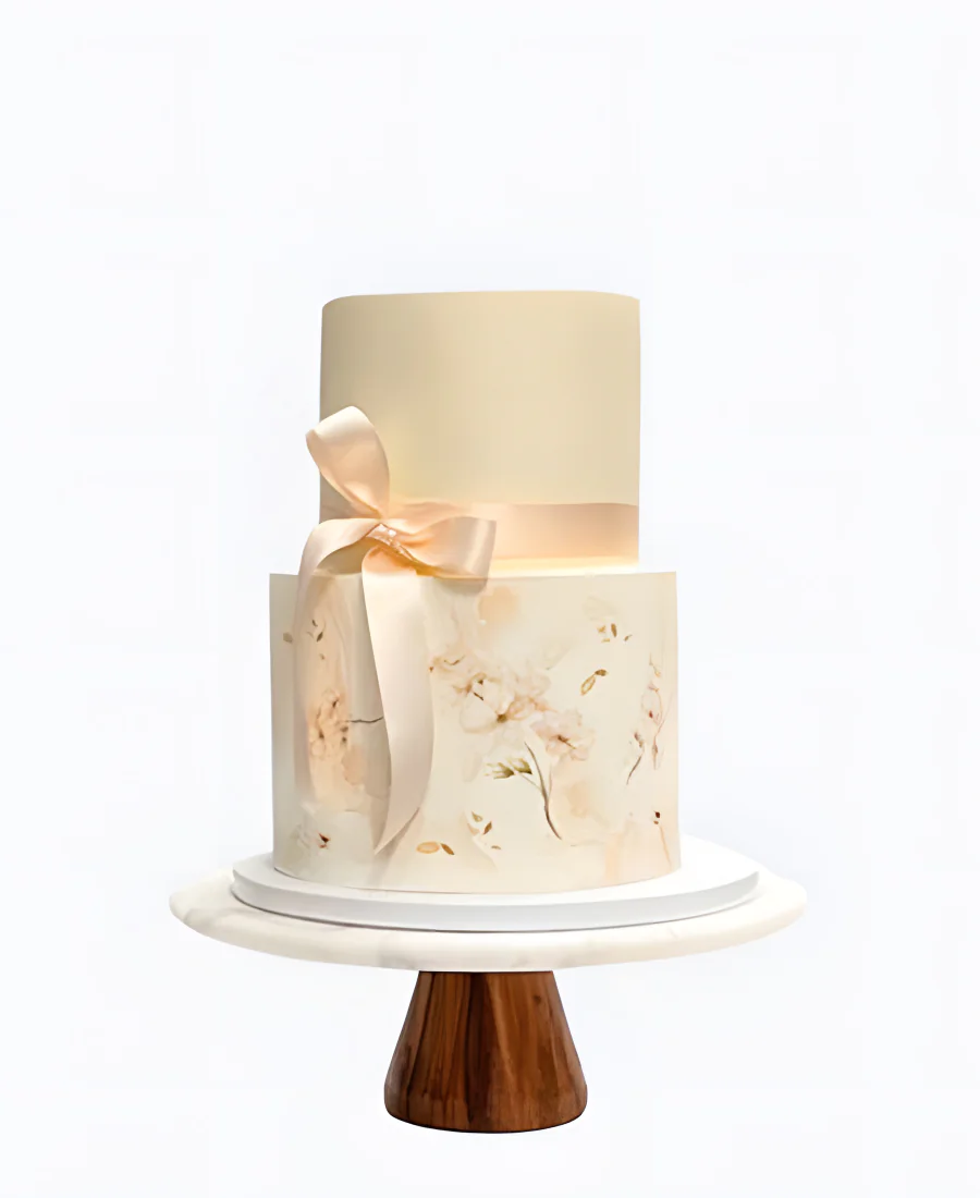 Нежный трендовый торт на свадьбу Нежный трендовый торт на свадьбу Фото