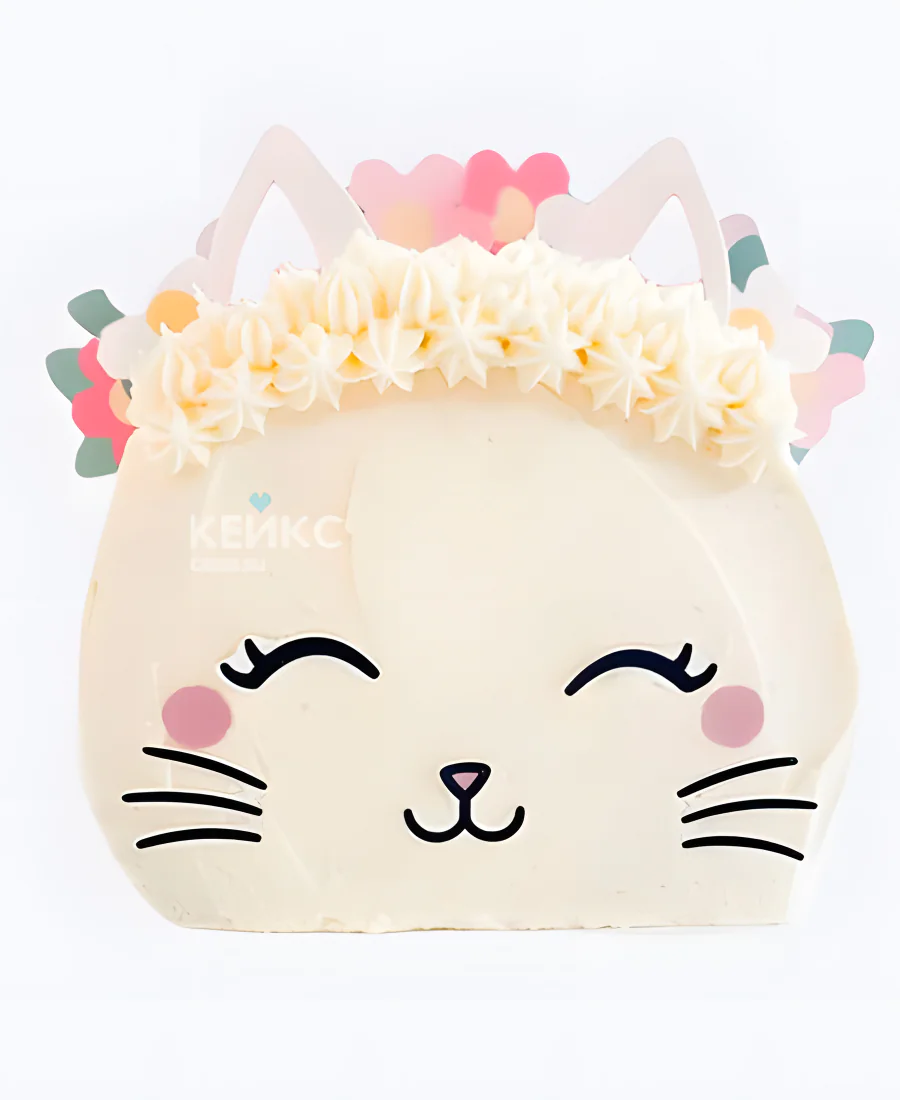Очаровательный торт девочке с мордочкой котика Фото