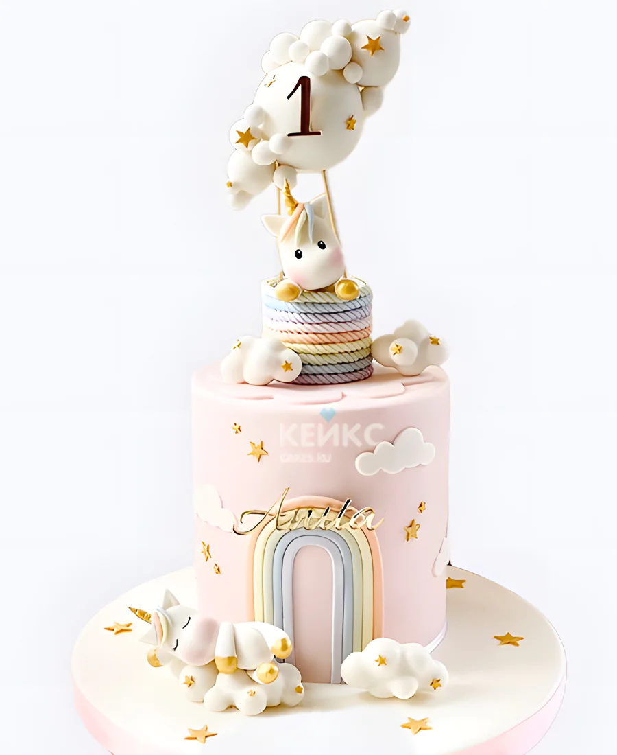 Розовый торт девочке с очаровательным единорогом Розовый торт девочке с очаровательным единорогом Фото