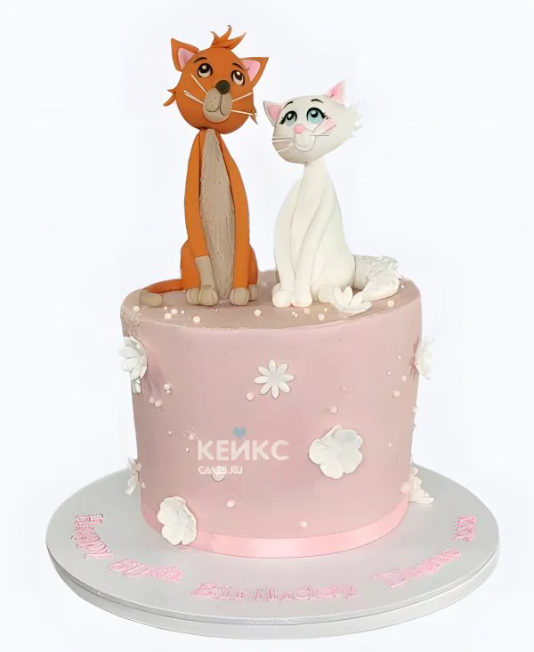 Розовый торт девочке с рыжим котом и белой кошкой Розовый торт девочке с рыжим котом и белой кошкой Фото