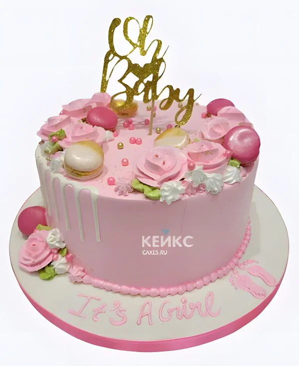 Розовый торт с кремовыми розочками Розовый торт с кремовыми розочками Фото